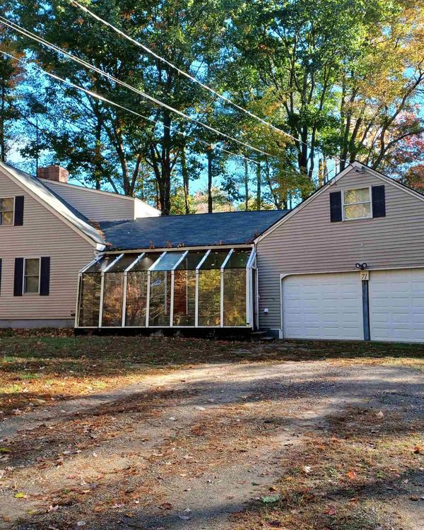 Open House
Saturday, September 12th
10:00 am - 11:30 am
Private 5.5-Acre Setting in the Heart of E