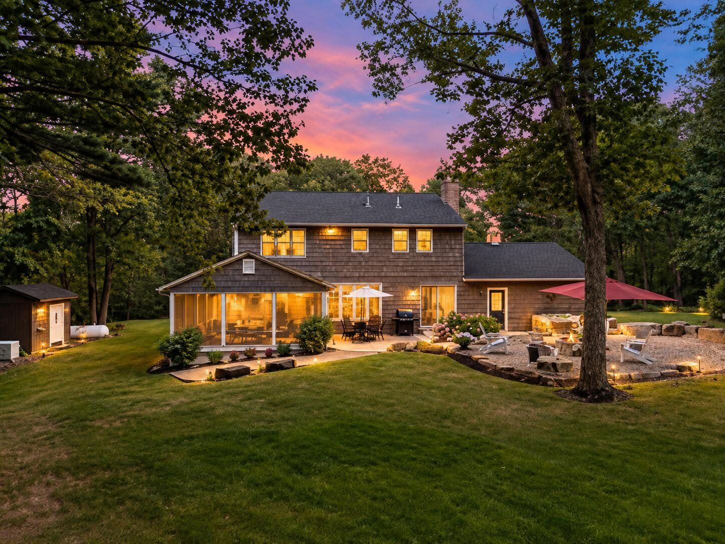 Open House
Sunday, September 13th
12 pm - 2 pm 

This is the move-in ready Maine coast home you've b