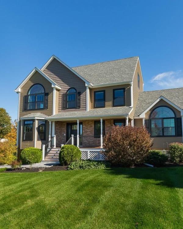 Welcome to this well-maintained 3-bedroom 3 bath home in desirable East Kingston, where thoughtful u